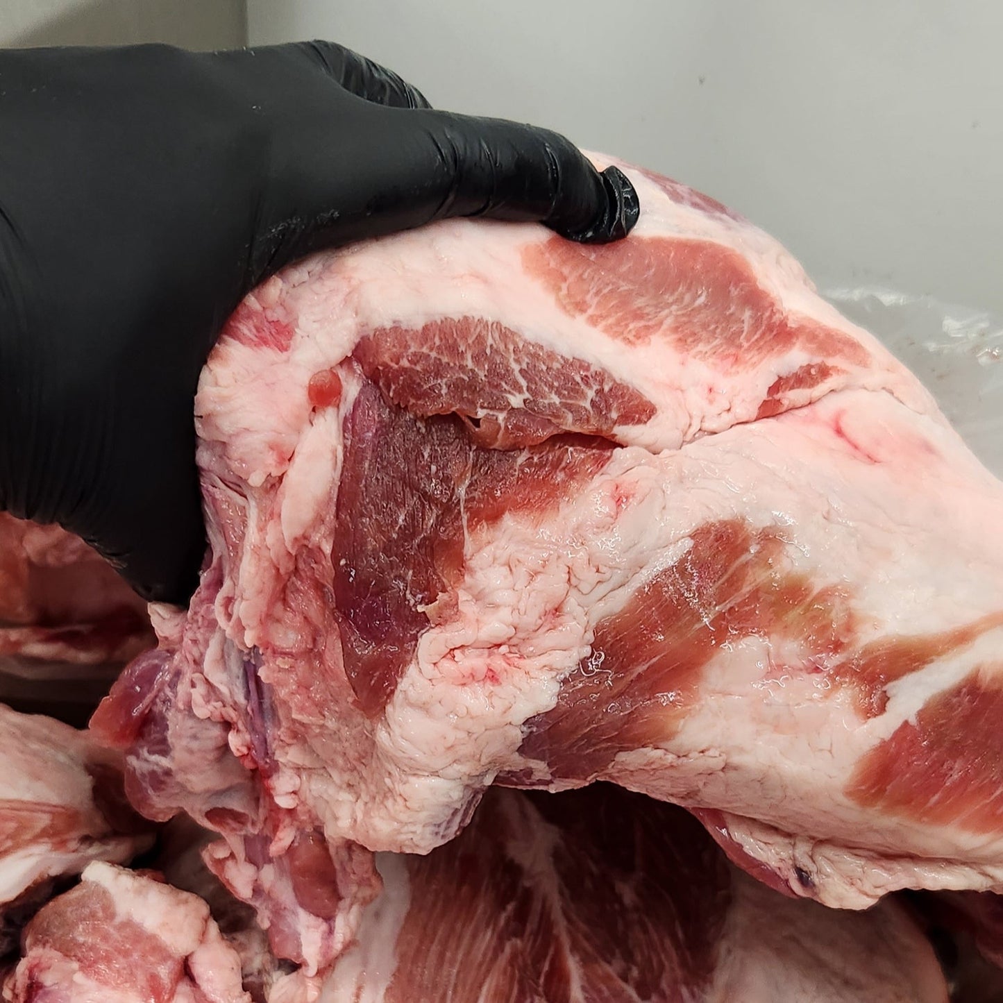 Paleta de Cerdo con Hueso 4.5kg ($4.990 x kg)
